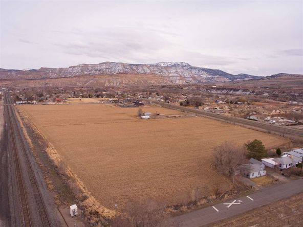 3720 G Road, Palisade, CO 81526